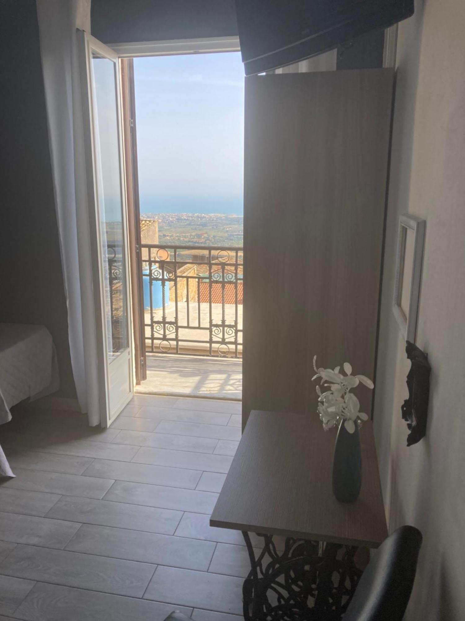 Dareb Home Vista Mare Agrigento Bagian luar foto