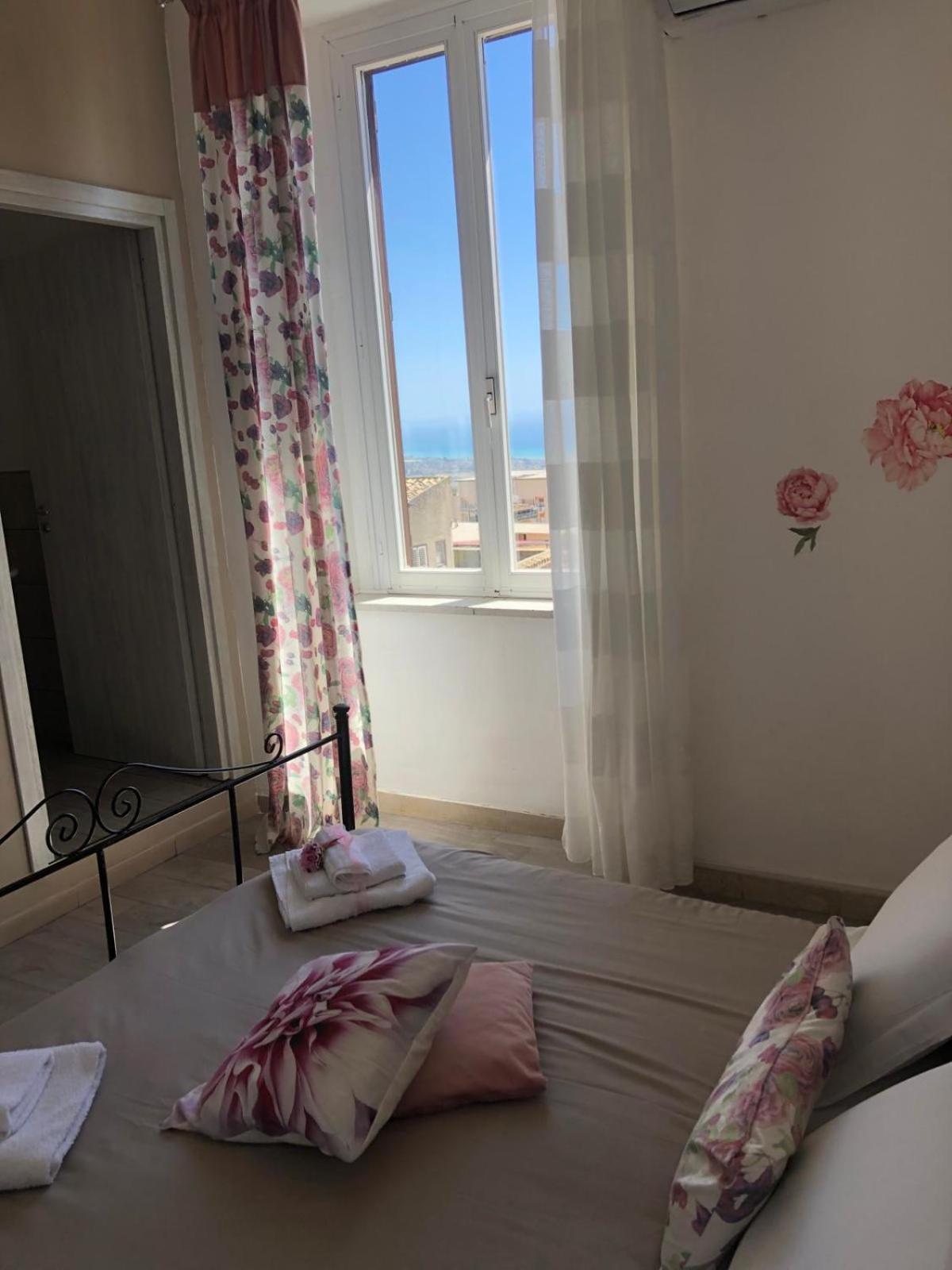 Dareb Home Vista Mare Agrigento Bagian luar foto